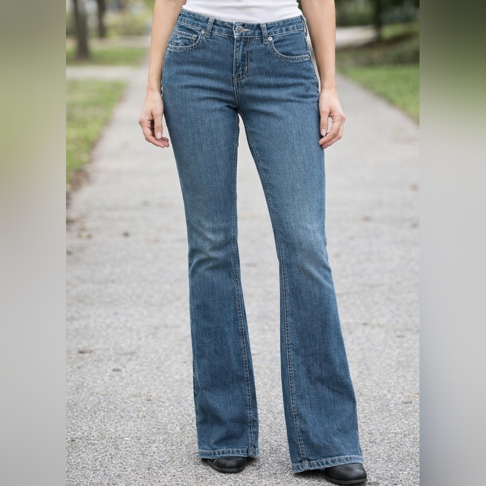 Silver Blue Jeans Women's Size 26" x 32"